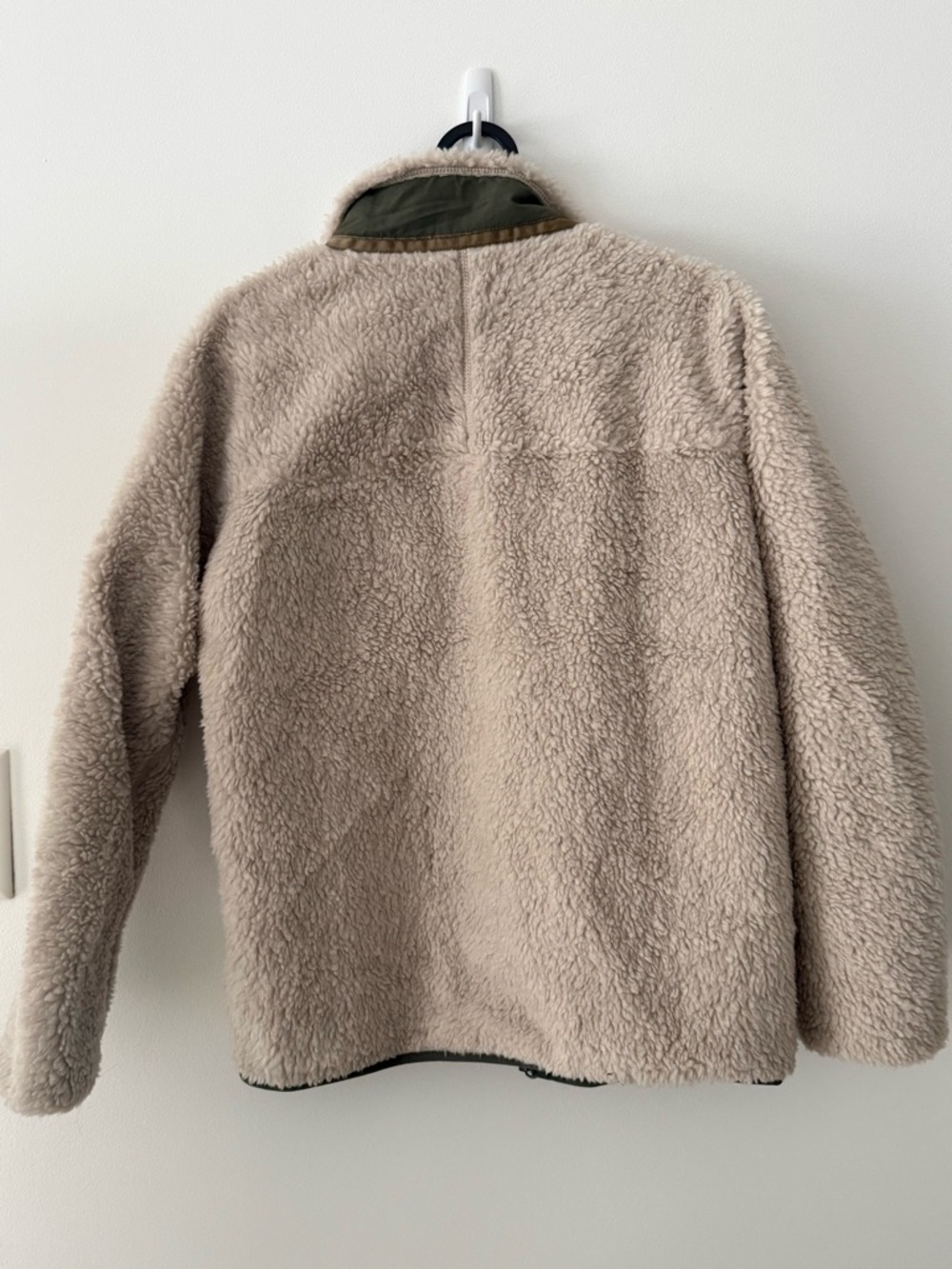 NWOT Patagonia Kids' Retro-X Fleece Jacket in Natural with Coriander Brown - Picture 2 of 9